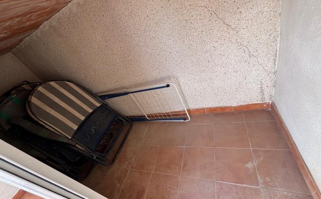 Resale - Bungalow -
Torrevieja