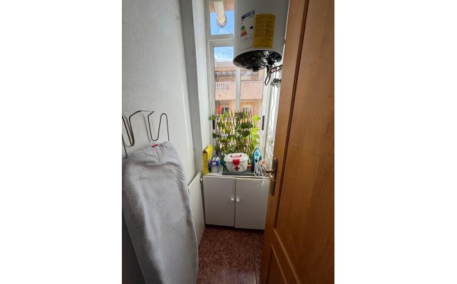 Resale - Apartment -
Torrevieja - Playa de los Locos
