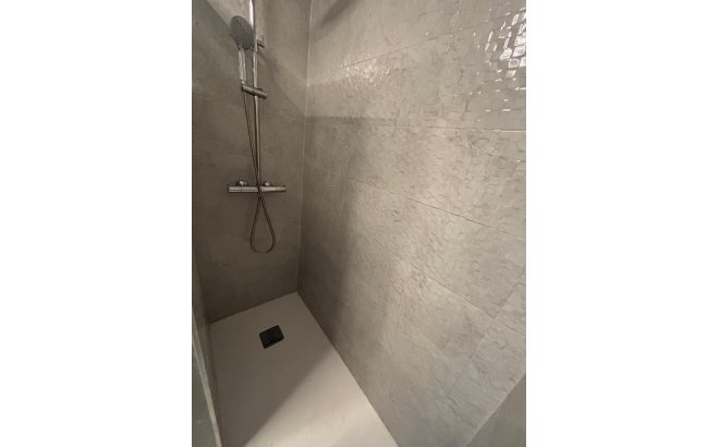 Resale - Penthouse -
Torrevieja - Acequion