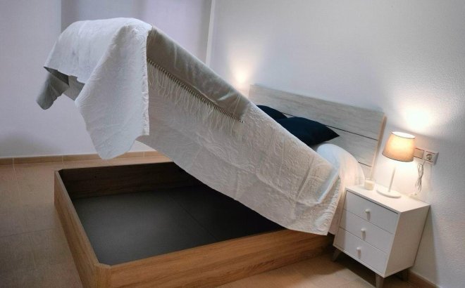 Resale - Apartment -
Torrevieja - Playa de los Locos