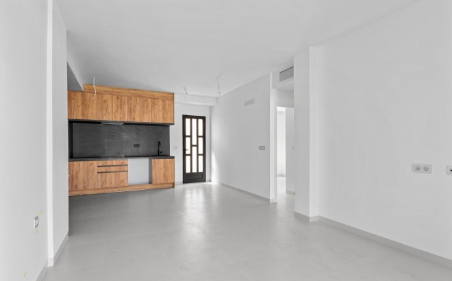 Resale - Apartment -
San Miguel de Salinas - Inland