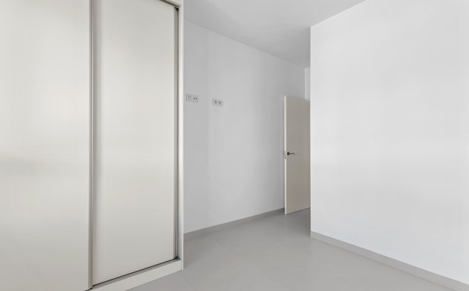 Resale - Apartment -
San Miguel de Salinas - Inland