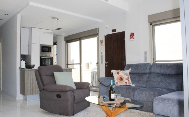 Resale - Villa -
Orihuela Costa - Costa Blanca