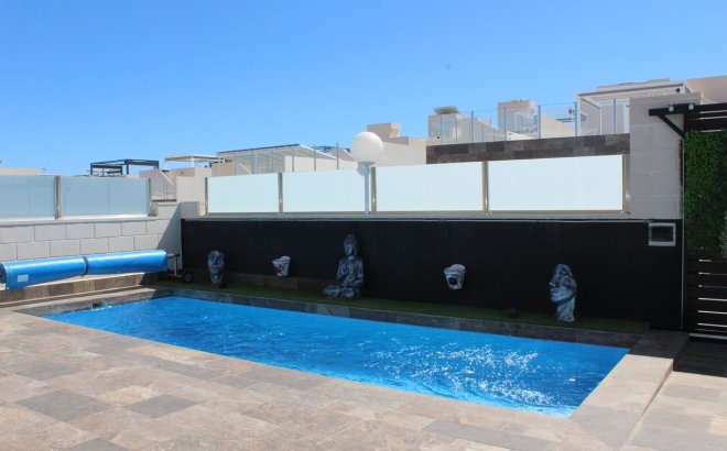 Resale - Villa -
Orihuela Costa - Costa Blanca