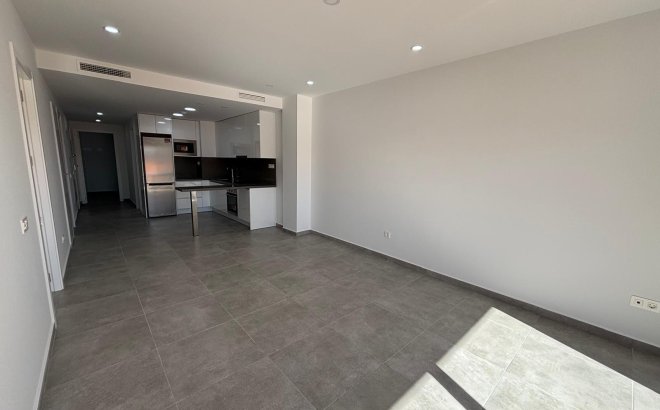 Resale - Apartment -
Torrevieja - Estacion De Autobuses