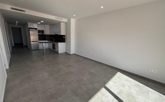 Resale - Apartment -
Torrevieja - Estacion De Autobuses