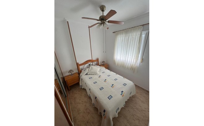 Resale - Apartment -
Torrevieja - Habaneras