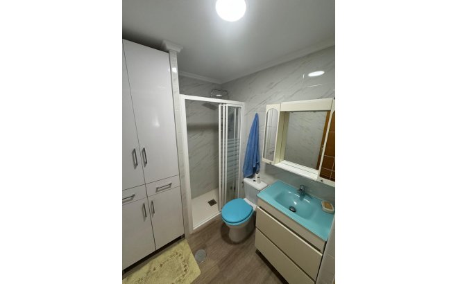 Resale - Apartment -
Torrevieja - Habaneras