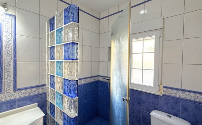 Herverkoop - Villa -
Pilar de la Horadada - Costa Blanca