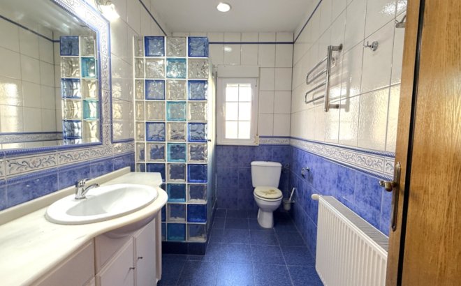 Herverkoop - Villa -
Pilar de la Horadada - Costa Blanca