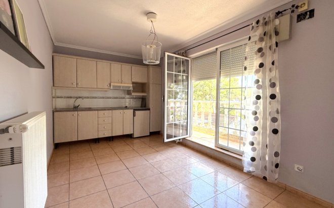 Herverkoop - Villa -
Pilar de la Horadada - Costa Blanca