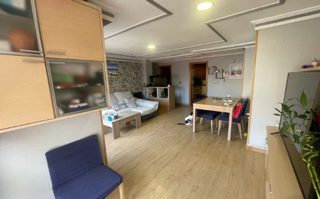 Resale - Apartment -
Torrevieja - Costa Blanca