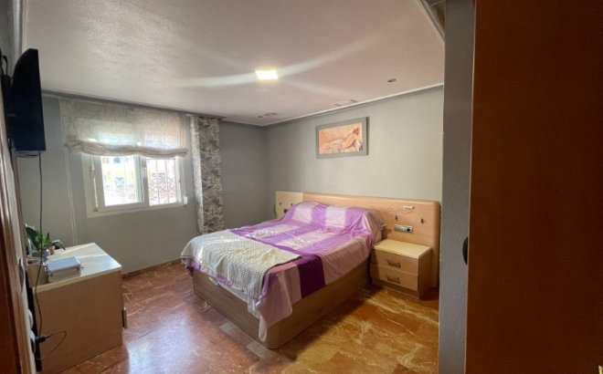 Resale - Apartment -
Torrevieja - Costa Blanca