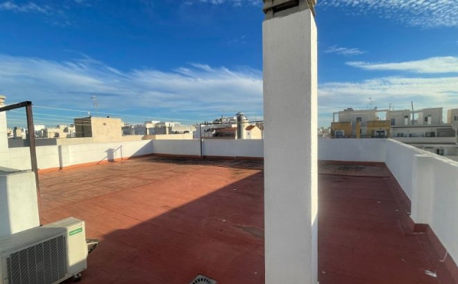 Resale - Apartment -
Torrevieja - Costa Blanca