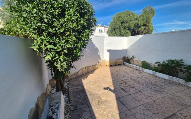 Resale - Town House -
Torrevieja - Los Balcones