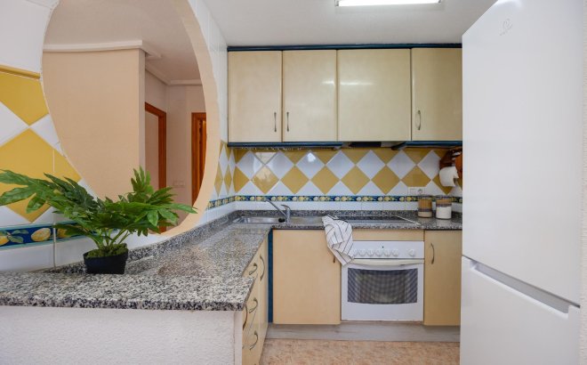 Herverkoop - Appartement -
Torrevieja - La Veleta