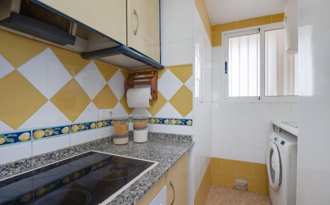 Herverkoop - Appartement -
Torrevieja - La Veleta