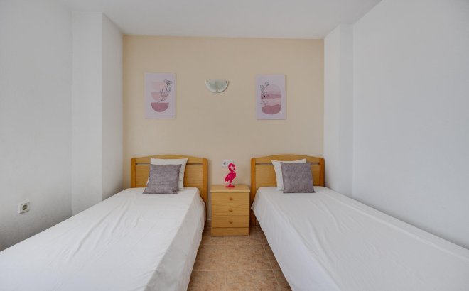 Herverkoop - Appartement -
Torrevieja - La Veleta