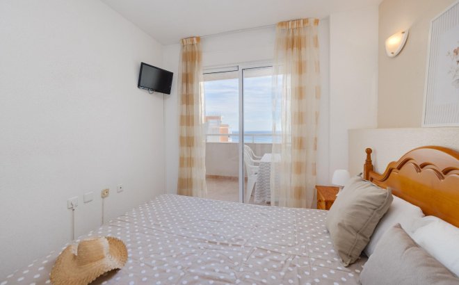 Herverkoop - Appartement -
Torrevieja - La Veleta