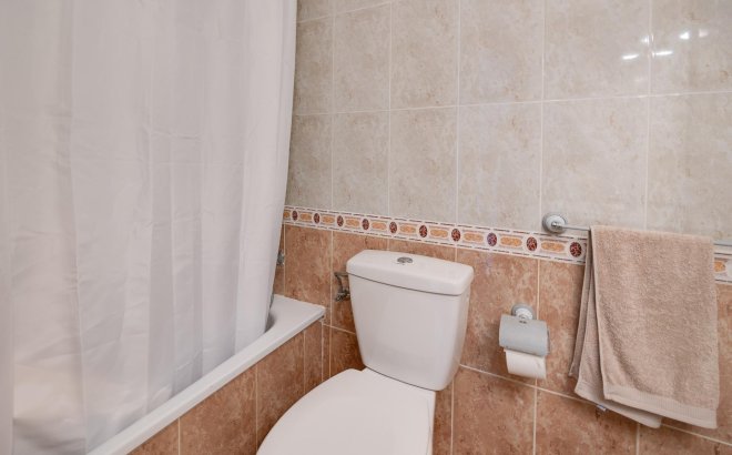 Herverkoop - Appartement -
Torrevieja - La Veleta