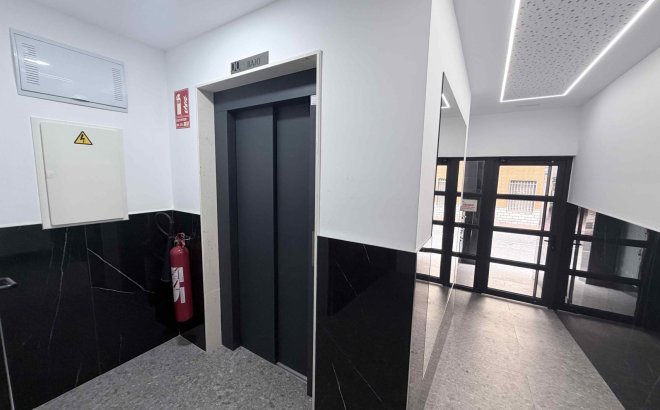 Resale - Apartment -
Torrevieja - Costa Blanca