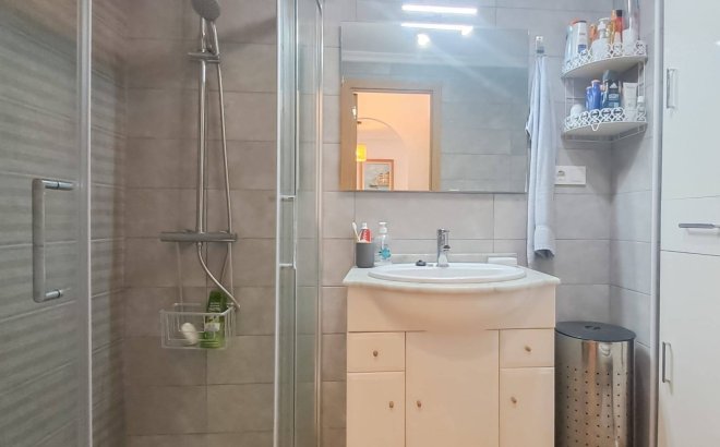 Resale - Apartment -
Torrevieja - Parque Acuático - Sector 25