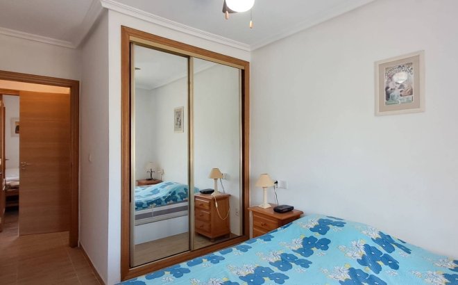 Resale - Apartment -
Torrevieja - Parque Acuático - Sector 25