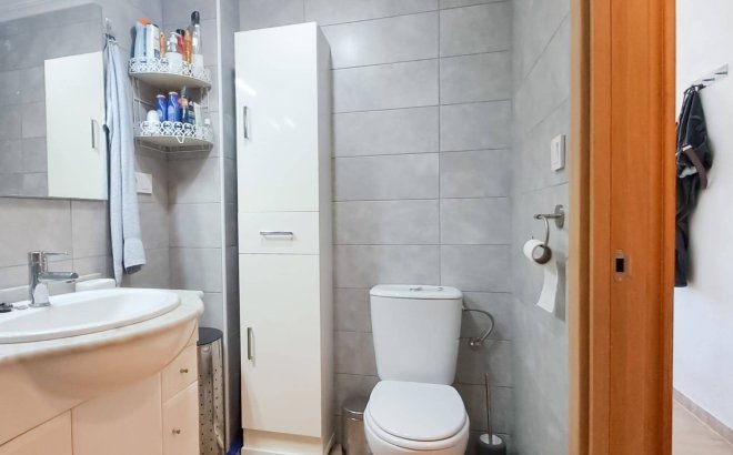 Resale - Apartment -
Torrevieja - Parque Acuático - Sector 25