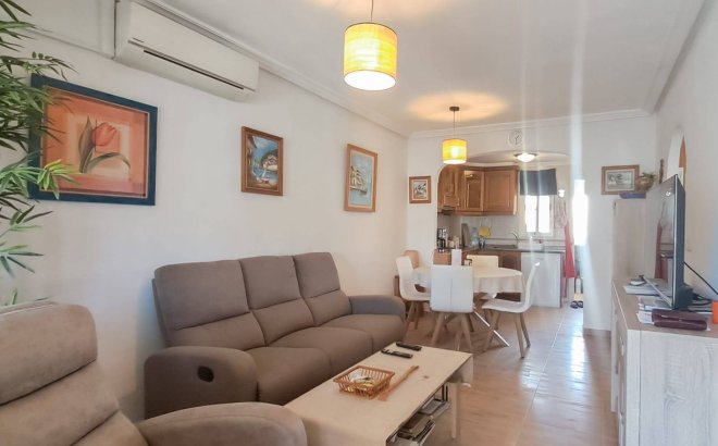 Resale - Apartment -
Torrevieja - Parque Acuático - Sector 25