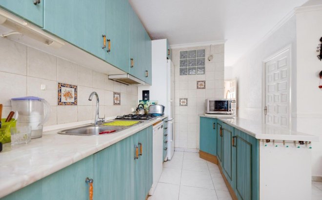 Resale - Villa -
Torrevieja - Calas Blanca