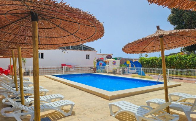 Resale - Villa -
Torrevieja - Calas Blanca