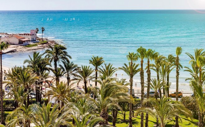 Resale - Villa -
Torrevieja - Calas Blanca