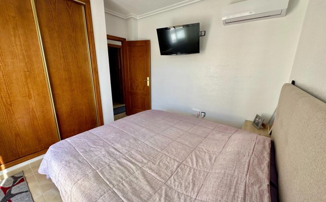 Resale - Semi Detached -
San Miguel de Salinas - Residencial Los Flamencos