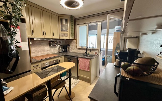 Resale - Semi Detached -
San Miguel de Salinas - Residencial Los Flamencos