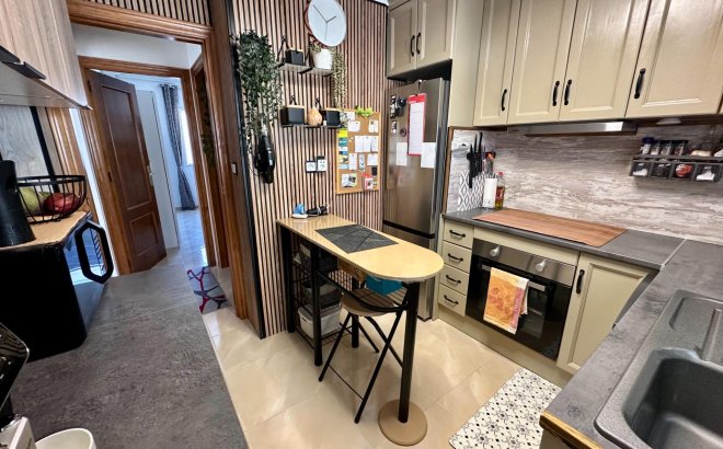 Resale - Semi Detached -
San Miguel de Salinas - Residencial Los Flamencos