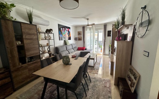 Resale - Semi Detached -
San Miguel de Salinas - Residencial Los Flamencos