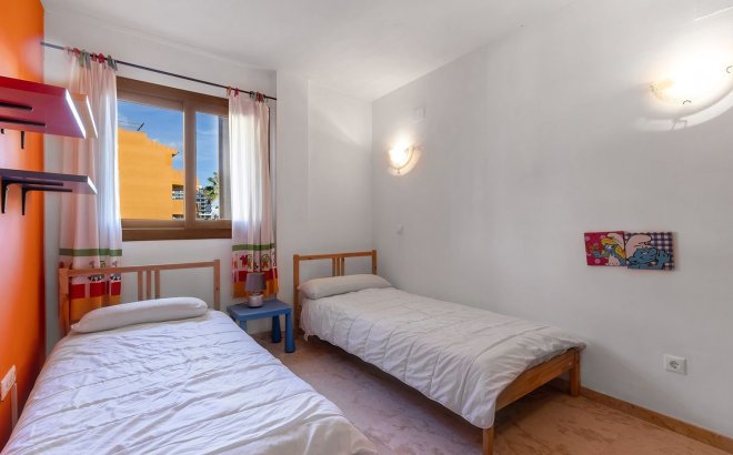Resale - Apartment -
Torrevieja - Punta Prima