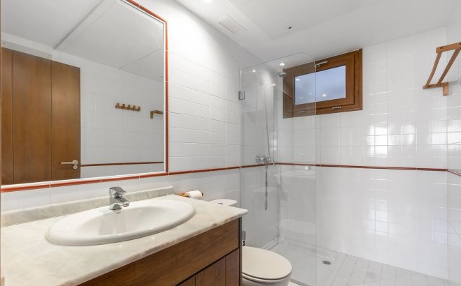 Resale - Apartment -
Torrevieja - Punta Prima