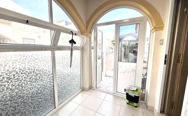 Resale - Town House -
Orihuela Costa - Playa Flamenca