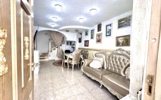 Resale - Town House -
Orihuela Costa - Playa Flamenca