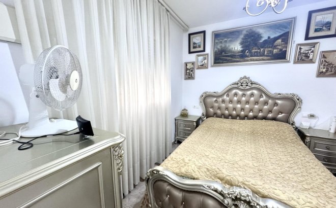 Resale - Town House -
Orihuela Costa - Playa Flamenca