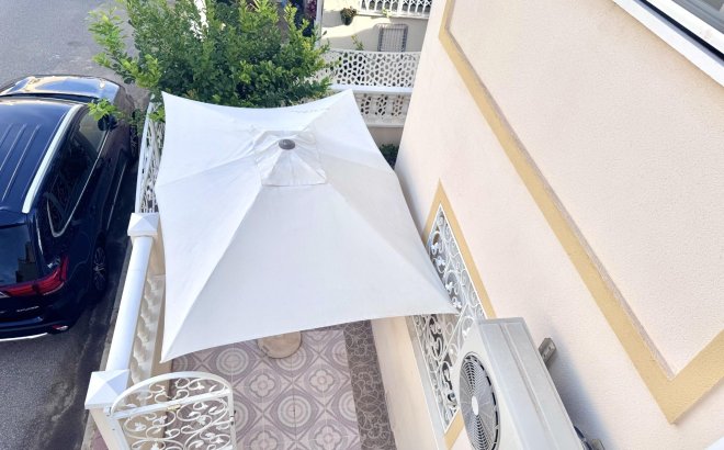 Resale - Town House -
Orihuela Costa - Playa Flamenca