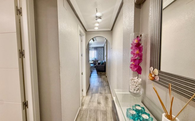 Resale - Apartment -
Torrevieja - PARQUE DE LAS NACIONES