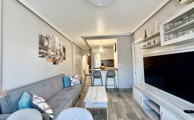 Resale - Apartment -
Torrevieja - PARQUE DE LAS NACIONES