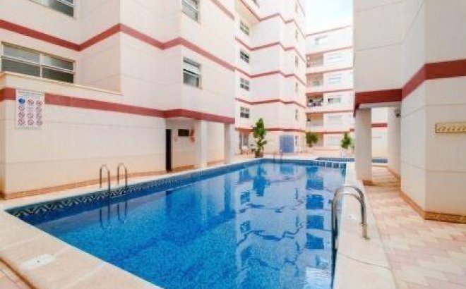 Resale - Apartment -
Torrevieja - PARQUE DE LAS NACIONES
