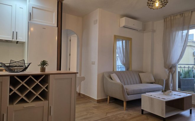 Revente - Penthouse -
Torrevieja - Cala Ferris