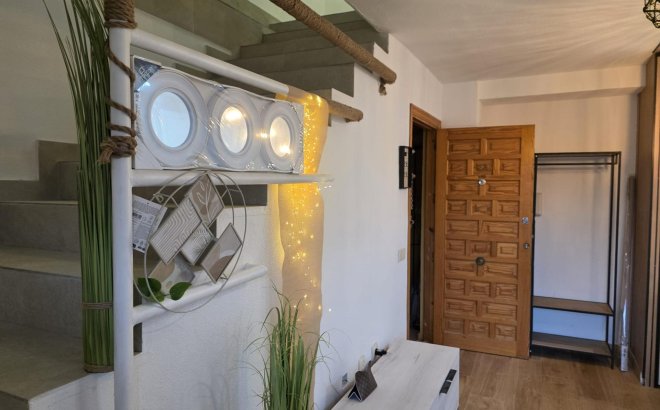 Revente - Penthouse -
Torrevieja - Cala Ferris