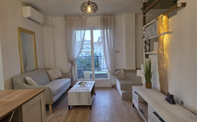 Revente - Penthouse -
Torrevieja - Cala Ferris