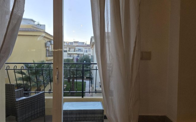 Revente - Penthouse -
Torrevieja - Cala Ferris