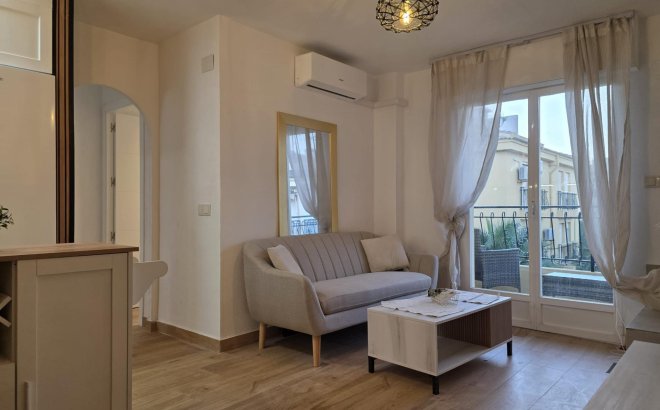 Revente - Penthouse -
Torrevieja - Cala Ferris